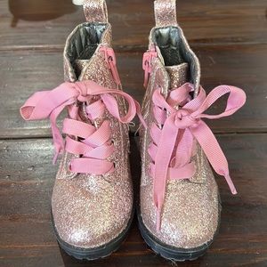 Pink glitter lace up boots w zipper sz 5